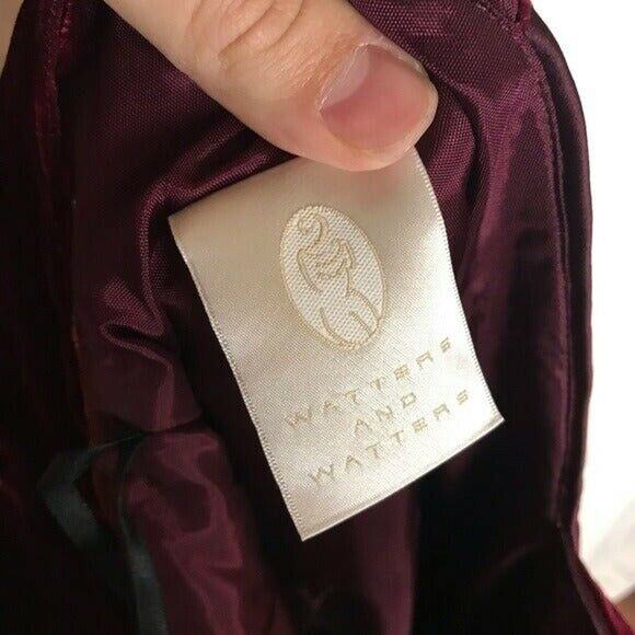 Watters And Watters Women's 12 Sleeveless Burgundy Colored Velvet Sheath Dress - Picture 3 of 11